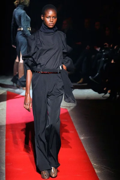 Look 17